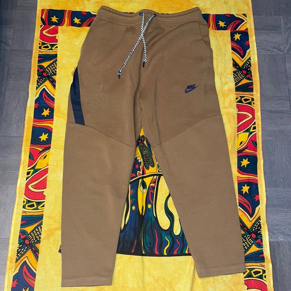 Nike sweatpants
